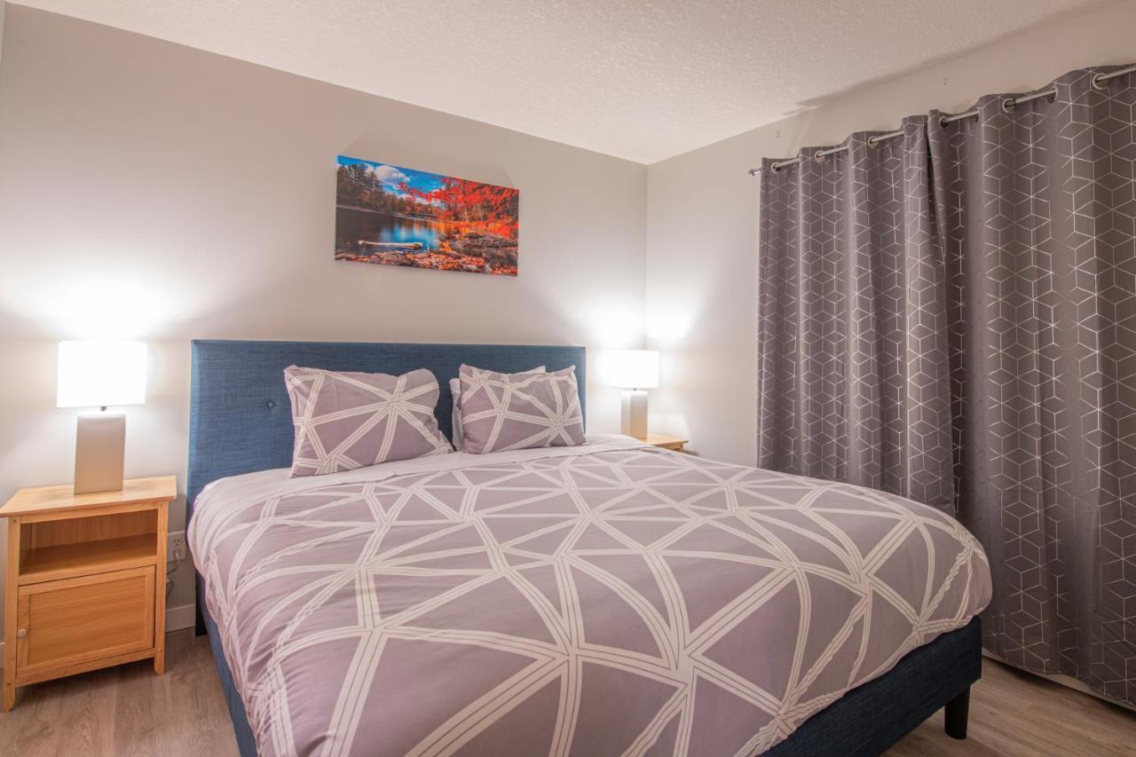 Mountain View 2 Bedroom Condo - Wt Top Floor-401 Canmore Bagian luar foto